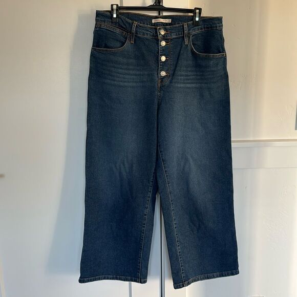 Levi’s Mile High Rise Cropped Wide Leg Med Wash Denim Jeans Button Fly Size 31 - Picture 3 of 12